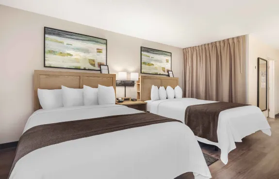 Studio Suite - 2 Queen Beds